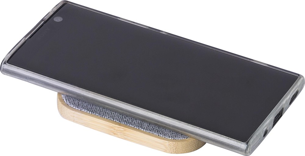 Kabelloses Ladegerät Moses | Bambus | rPET | 15W