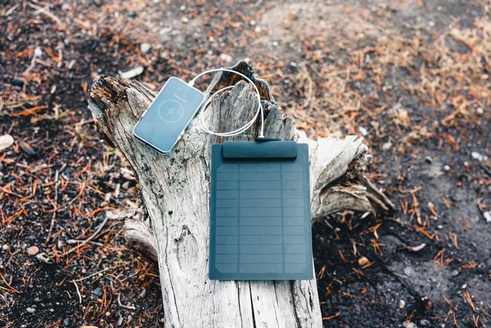 Pedro AWARE™ RPET Deluxe Rucksack mit 5W Solar Panel Pedro AWARE™ RPET Deluxe Rucksack mit 5W Solar Panel