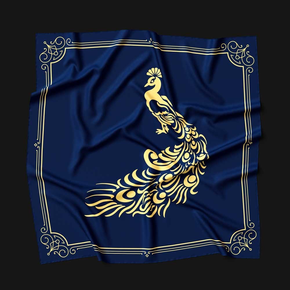 Personalisierte , Maßangefertigte Halstücher, Bandanas aus reiner Seide.